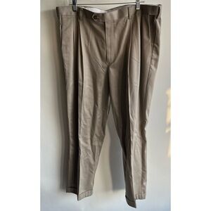 Roundtree & Yorke Dress Pants Khakis Trousers Sz 40 X 32 Men’s EUC